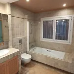 Gwai Villa *